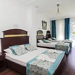Sunberk Hotell 3*